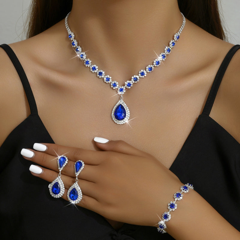 Bijoux fantaisie, bijoux de mariée, ensemble de trois pièces, collier, clous d'oreilles, bracelet