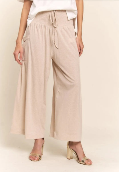 Pantalon large bohème à taille froncée avec poches J.NNA