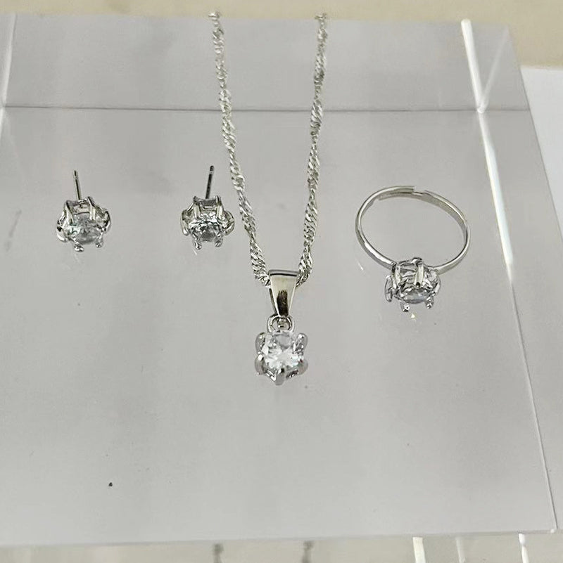 Nouvelles boucles d'oreilles à tige rondes simples en zircone