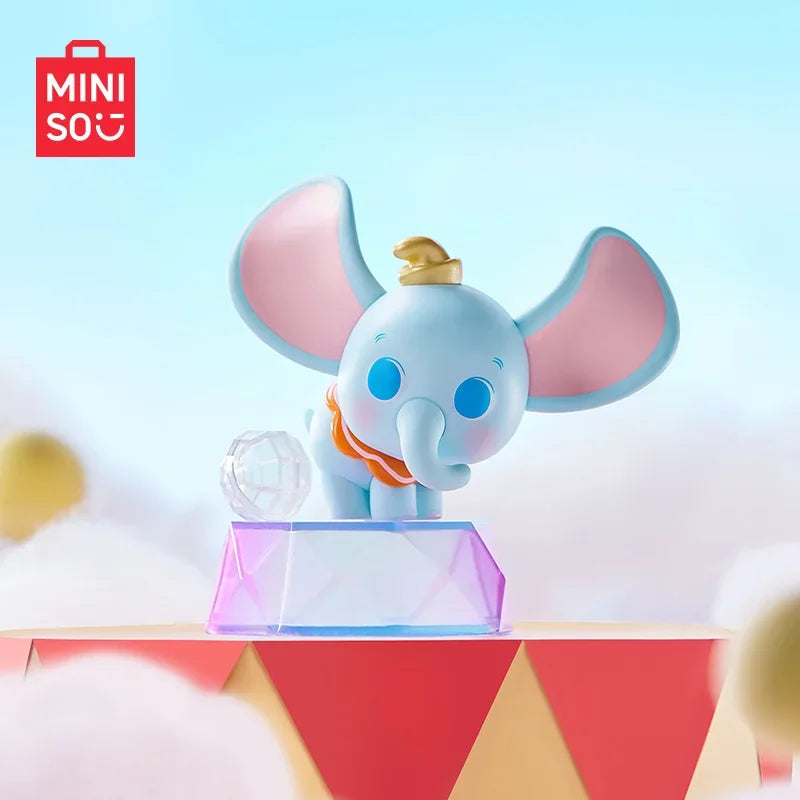 MINISO Véritable Disney Dumbo Day Dream Series Boîte aveugle Dessus de table Décoré Kawaii Jouets pour enfants Cadeau d'anniversaire Anime Périphérique