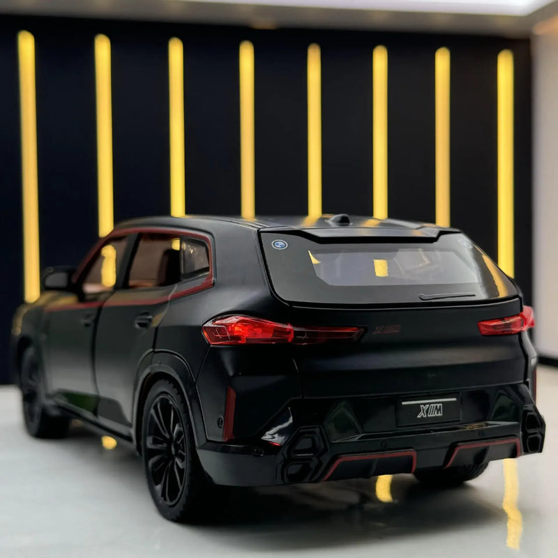 BMW XM SUV Alliage Voiture Moulée Sous Pression &amp; Véhicules Jouets Modèle De Voiture Son et Lumière Voiture À Tirer