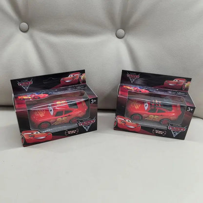 Voiture en alliage Disney Cars Lightning McQueen, modèle original, lumière 3D, musique, traction, Flash McQueen, jouet cadeau pour enfants