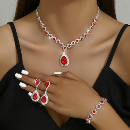 Bijoux fantaisie, bijoux de mariée, ensemble de trois pièces, collier, clous d'oreilles, bracelet